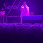 Meera Chopra Instagram – @rekha_bhardwaj was a pure delight performing on her #safed song. 
Thank you rekha ji for this beautiful creation. This will be the best somg of my career that ive performed on. @officialsandipssingh hai to mumkin hain😁😁