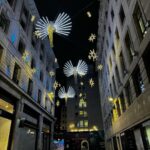 Meera Nandan Instagram - Shining with the Christmas lights #christmasinlondon #london #merrychristmas #londonlights #cold #christmaslights #centrallondon #chritmasmarkets #bouroughmarket #bondstreet #regentstreet #trafalgarsquare #coventgarden Bond Street, London, England