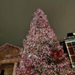 Meera Nandan Instagram - Christmas in London #christmas #london #lights #decor #leicestersquare #streets #love #positive #allheart #instagood #dubaitolondon #favorite Leicester Square, Central London
