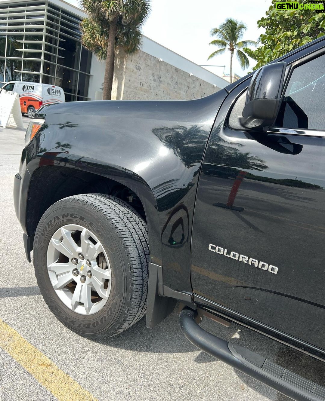 Megha Gupta Instagram - There are some things you will see here, and then there are some things I will remember. Ate a lot of bison that too raw. The beast in that picture is bigger than it looks. What a beauty. Honestly the pick up trucks here deserve a piece of content on their own and I will oblige. Miami, we aren’t done yet. See you soon. Swipe to the end to see where I intend to go next :) #travel #work #us #healing #health #biohacking #biohacker #miami #drinkdrankdrunk #daydrinking #traveller #lifelessons #ootd #latinas #loveThem #4wd #meat #carnivore South Beach, Miami, Florida