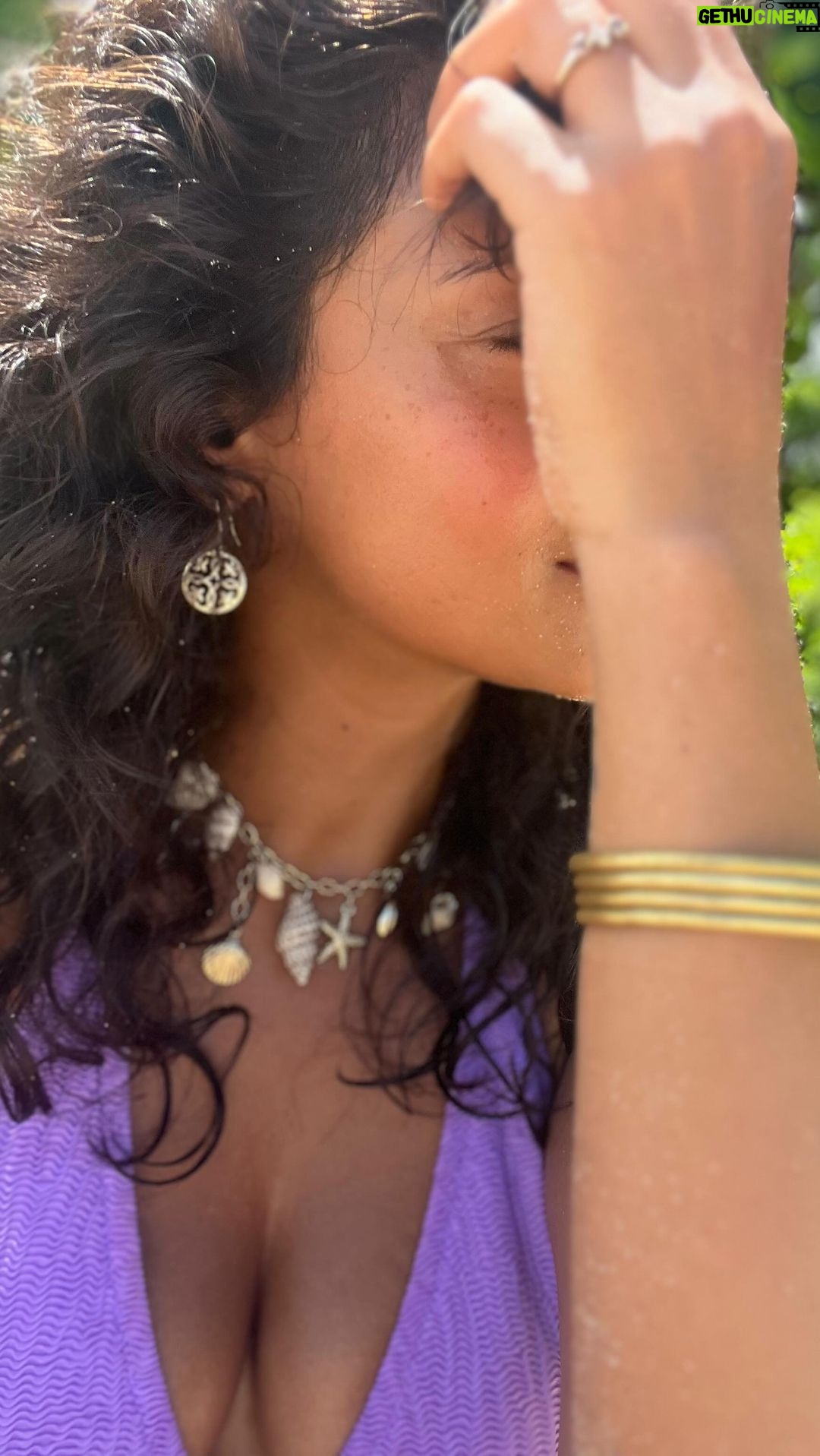Megha Gupta Instagram - If there is one thing I would want you to start on this day, the 1st of November 2023, it would be to start writing, in a notebook. Not on your phone or iPad or laptops, but a notebook. You can start with 3 things you are grateful for, and you can write that down any time of the day. It’s a low investment healing modality which is truly under-estimated. It’s a non negotiable activity for me. Here I’ve clips from Miami, Ooty and Nosara (Costa Rica) where I’ve spent some part of the morning doing this. Start with 3, after a point you’d want to write more, but let that come to you naturally. Hope this helps, breathe well, megha #biohacking #health #wellness #journal #journaling #gratitude #manifestation #india #travel #usa #writing #morningroutine #habit #ootd #meghagupta
