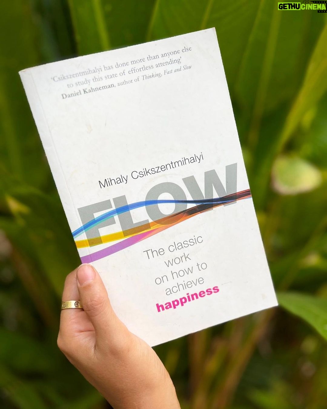 Megha Gupta Instagram - I’ve consciously gone from easy reads to books that demand more from you. Books Vol. 3 - "The Road Less Travelled" is a transformative book by M. Scott Peck, exploring the journey of personal growth and spiritual fulfillment. With profound insights, it urges readers to embrace discipline, face life's challenges, and develop genuine connections. "The Biology of Belief" is a groundbreaking book by Dr. Bruce Lipton that explores the profound connection between our thoughts, beliefs, and biology. It challenges the traditional notion that genes control our destiny and highlights the role of our environment and perceptions in shaping our health and well-being. This book is one of my favourites. "Flow" by Mihaly Csikszentmihalyi is a timeless masterpiece on attaining happiness. It unveils the concept of "flow," a state of complete absorption and focus in an activity, leading to deep satisfaction and joy. There are some beautiful insights to cultivate flow in our lives, and fostering lasting happiness and fulfillment. "The Forty Rules of Love" by Elif Shafak is a captivating novel that weaves together two parallel stories. It explores the mystical journey of Rumi and his spiritual teacher, Shams, while interlacing with the contemporary tale of Ella, a woman seeking love and meaning in her life. This book speaks of love, spirituality, and the transformative power of relationships. Totally my jam :) Hope this thread helps you, breathe well, megha #books #reading #wellness #spiritualawakening #flow #love #relationships #biologyofbelief