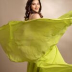 Mehrene Kaur Pirzada Instagram – 💚