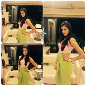 Mihika Verma Instagram - #pink#green#tie&dye#dhoti#jumpsuit#MEbyMeenakshi&Ekta lovely work guys😀😄