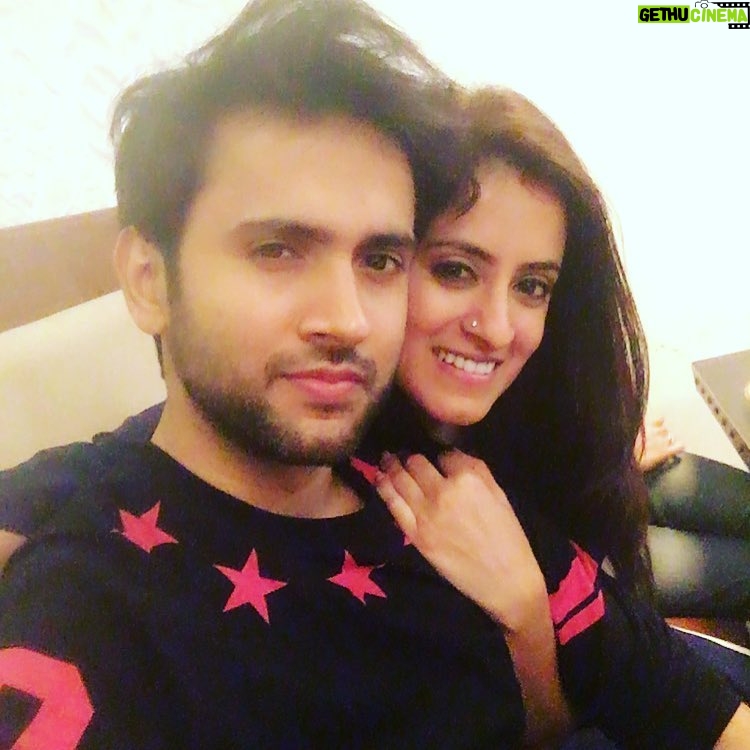 Mihika Verma Instagram - Happy siblings day my @mishkat1711. Although, given a choice I'd rather be your mom❤❤❤ miss u everyday!