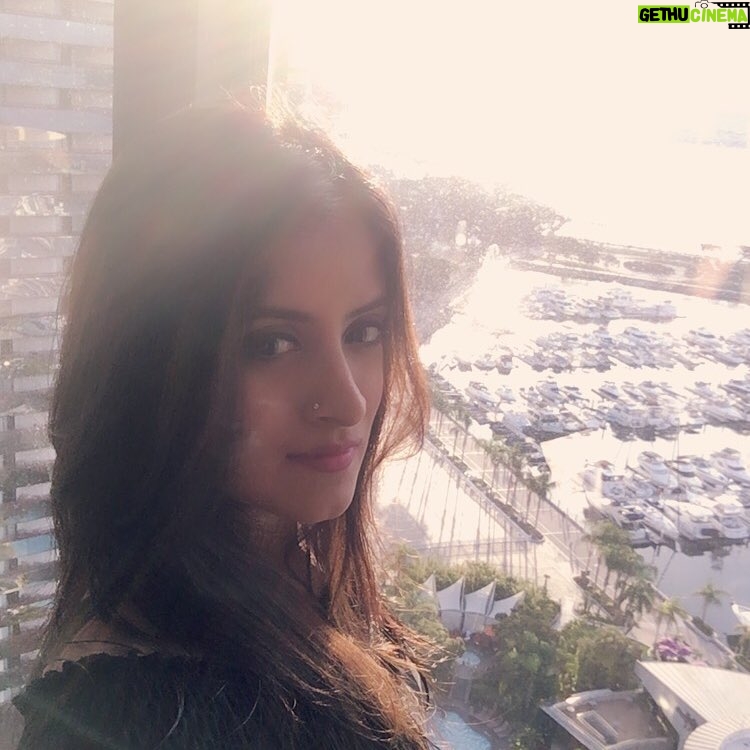 Mihika Verma Instagram - The view😍 #californiadreamin Marriott Marquis San Diego Marina