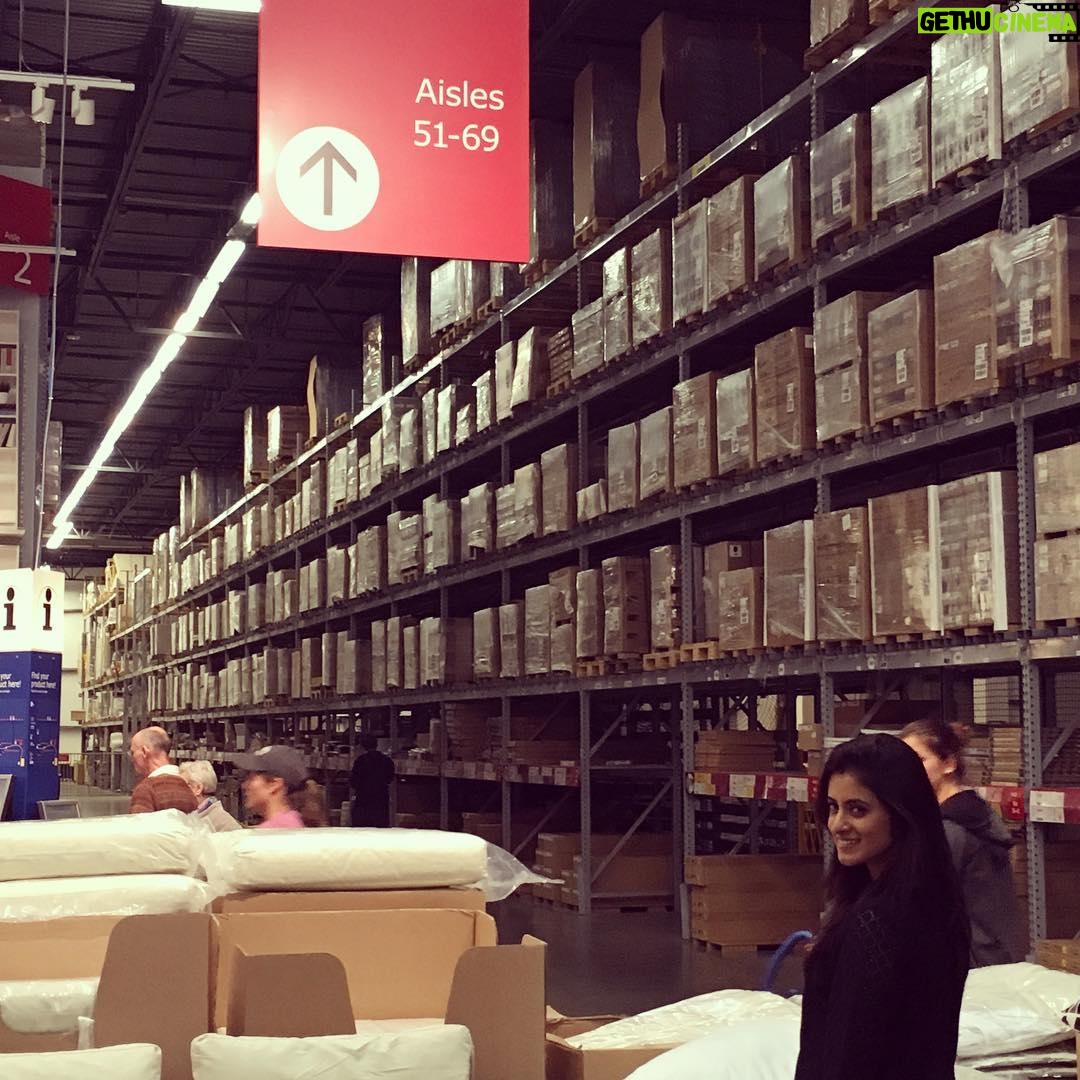 Mihika Verma Instagram - From walking down "The aisle"π°πΌto walking down this aisle ππ€#lovingit #biwino1