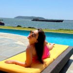 Minissha Lamba Instagram - 💛💙💖