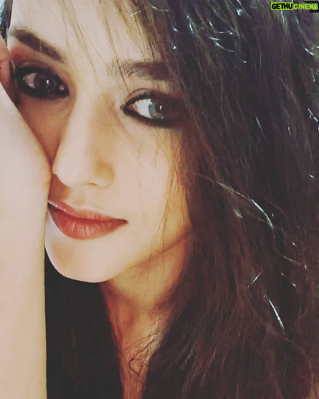 Mishti Instagram - Just In case you need some black magic π #darkeyes #indiangirl #kohleyes #traditionaltrends #photooftheday #beautiful #pictureperfect #picstagram #blackmagic #magicinyoureyes #closeup #closeupshot #trending #beautiful #prettygirl #princess #prettywoman #prettylady #mishtichakravarty #flawless #she #maybeshesbornwithit #charming #charmingeyes #holdyourbreath #holdyourheart #picoftheday #closeupoftheday