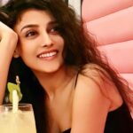 Mishti Instagram - Serious preparations to enter into the weekend 😅😅😅 #chilling #chill #love #instagood #relax #summer #happy #friends #fun #photography #music #goodvibes #photooftheday #chillvibes #smile #relaxing #instagram #cute #picoftheday #chillin #party #summervibes #weekend #bhfyp #prettygirl #prettysmile #mishtichakravarty
