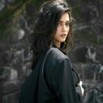 Mishti Instagram - SWIPE 👉👉 She might just look fragile.... Bt she has fire inside..... Stylist/creative - @shreyandurjastyle Photographer - @sudopicia Mua - @thatgalwithmakeup Outfit - @theforbiddenfruit_india Blazer- @kayjaybykritika . . . #morningvibes #instagood #selfconfidence #picoftheday #reelsinstagram #reelkarofeelkaro #reelstrending #fashion #clasyfashion #bossbabe #effortlesschic #beautiful #beauty #indiangirl #beautifulindiangirl #viral #viralpost #sexy #morningvibes #morningmood #mishtichakravarty