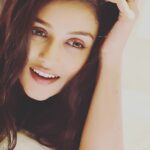 Mishti Instagram – Some unspoken words…. Can only be found in the eyes

#thoughts #love #eyesthatspeak