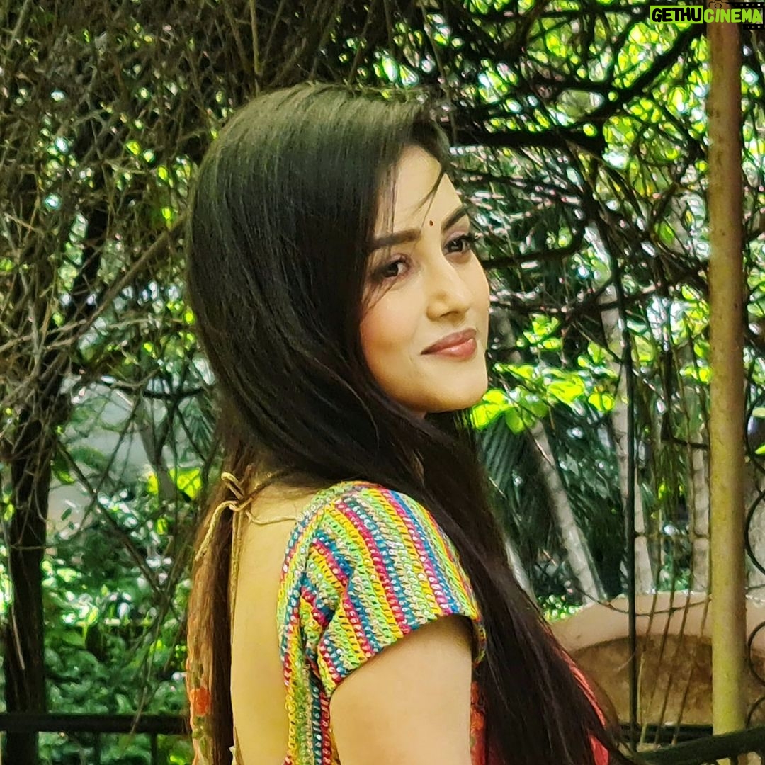 Mishti - 12.5K Likes - Inner peace reflects in your eyes...
#nature #love #photooftheday #instagood #beautiful #picoftheday #naturelovers #happy #life #instadaily #beauty #smile #greenery #plantlove #greennature #naturegirl