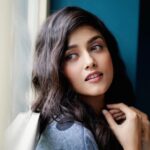 Mishti Instagram - Swipe for more 👉 📷 @pj_shanth #mishtichakravarty #picoftheday #happiness #love #instagood #mysterious