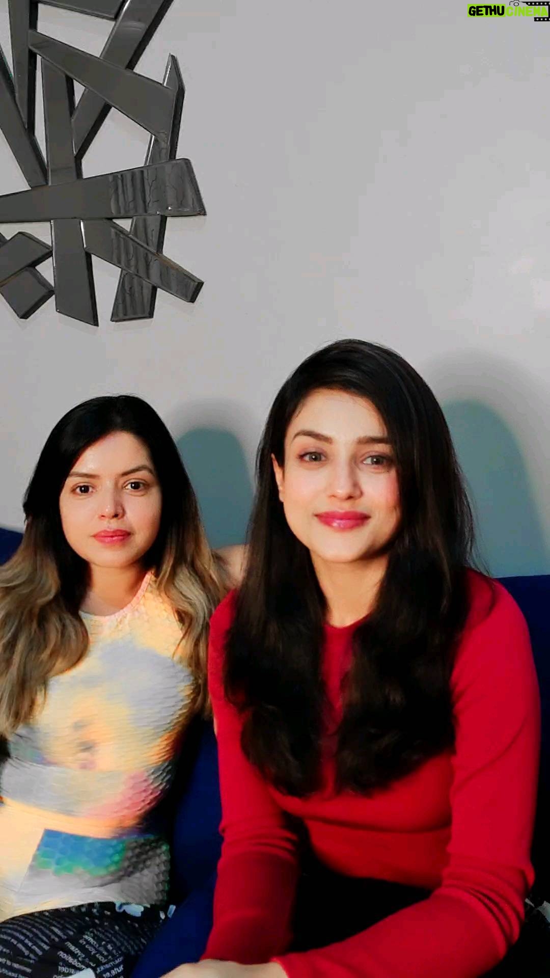 Mishti Instagram - Being the meaner friend πππ @joyitaa_chatterjee #bestie #bff #meangirls #cutegirl #cutegirls #reelsinstagram #reelkarofeelkaro #reelstrending #instagood #realfun #whyshouldboyshaveallthefun #beauties
