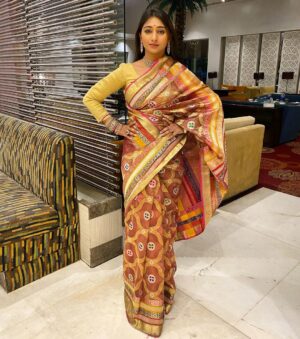 Mohena Singh Instagram - Clothes don’t matter. 
Character does.
Keep your character strong. 
Wear what you want.