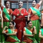 Mohena Singh Instagram - To many more dancing memories together ❤️ . 🌈 Pawan Janamotsav 📍 Haridwar, Uttarakhand . #kathak #daminibisht #indianclassicalmusic #indianclassicaldance #trending #instagramreels #memories #uttarakhand Haridwar Uttrakhand