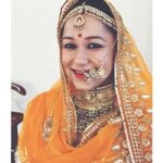 Mohena Singh Instagram - Wishing you a Happiest Birthday dear Bhabisa. Thank you for everything. Baby Sumo is so lucky to have you as a Mami saab. He is sending lots of love to you, please do collect it 💛🌼🍰 @vasundhrarajlaxmi