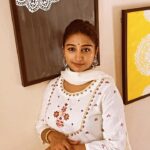 Mohena Singh Instagram - @saajanshahpatani is an artist. She has a passion for art and has made her passion her profession. She makes customised art installations on order. I’d like everyone to support and help grow her small scale business. Check out her page and order what you like for your personal and professional spaces. Thank you Saajan for your beautiful Art. I wish you all the best in life 🌼🌼🌼