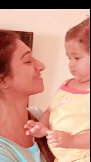 Mohena Singh Instagram - Happy Birthday 
To My 
Favourite girl in the Whole Wide
World ♥️🤍♥️🤍♥️
🧿🧿🧿🧿🧿🧿🧿
#mysurvandita