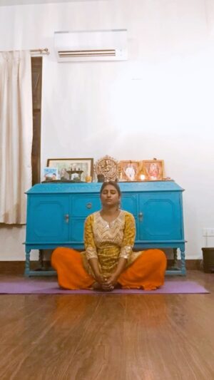Mohena Singh Instagram - Namashkaar and hello to all Mothers to Be🤰🌼💛
Stay fit , eat healthy , keep your thoughts and actions positive , to bring a happy , healthy and peaceful baby into this world. 🧘🏽🕊☮️🌸