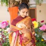 Mohena Singh Instagram – Embracing the new phase. 
Thanking god for her grace 🙏🏽
🌺🌼🌸
@suyeshrawat 

📷 @shrirangswarge 🤍