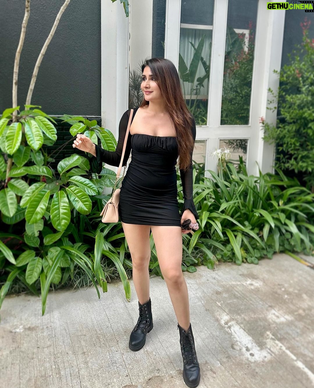 Monica Sharma Instagram - 11:11 📽️🖤 . . . . . . #bangalore #instagood Bangalore, India