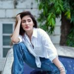 Monica Sharma Instagram - Grinding the grid🐊 . . . . . . . 📷- @man.with.a.dreamm . . . #explore #instalike Mumbai, Maharashtra