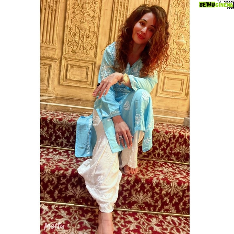 Mrinal Deshraj Instagram - I’M SO BLESSED♥️ : #lovelife #love #loveyourself #life #instagood #happy #lovequotes #instagram #photography #nature #smile #happiness #follow #lifestyle #beautiful #photooftheday #like #loveyou #loveislove #livelife #travel #motivation #couplegoals #quotes #selflove #mreenaldeshraj #mreedazzle #fun ❤️ St. Regis Hotel