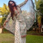Mrinal Deshraj Instagram - STYLE IS A WAY TO SAY WHO YOU ARE WITHOUT HAVING TO SPEAK ♥️ : I am so happy with such a comfortable and luxious printed kurta set with chanderi dupatta from @shalvifashions ♥️ : The design, pattern, fitting and material are exquisite ♥️ : Designer brand :- @shalvifashions Location: @jwsahar ♥️ : #designer #designerbrand #lovely #beautiful #style #stylish #jwmariott #happiness #happy #love #outfit #shalvifashions #shoot #fun #mreenaldeshraj #mreedazzle ♥️ JW Marriott Mumbai Sahar