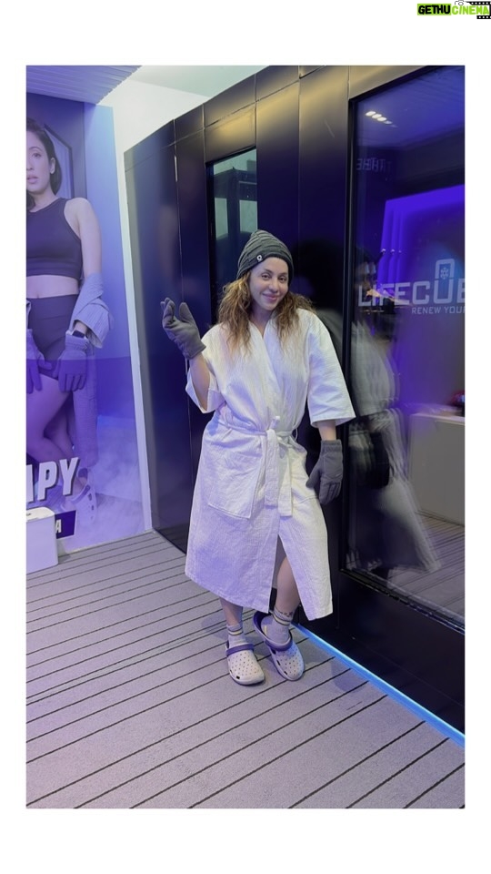 Mrinal Deshraj Instagram - TAKE CARE OF YOUR BODY. IT IS THE ONLY PLACE YOU HAVE TO LIVE ❤ : Usually once every 3-4 weeks I visit The Wellness Co and undergo Hyperbaric Oxygen Therapy and Red Light Therapy. But this time, I decided to switch things up. After HBOT I did Cryotherapy for the Face and Normatec Compression Therapy which I found to be absolutely wonderful for me. : Normatec Compression Therapy: Normatec Compression Therapy is a cutting-edge recovery system that boosts lymphatic drainage, circulation, and recovery, while reducing lactic acid, water retention, inflammation, and discomfort. : Cryo Facial uses sub-zero temperatures to uplift the face and neck, and tighten it. It also increases collagen and elastin production. : Hyperbaric Oxygen Chamber increases collagen and promotes tissue repair, resulting in rejuvenated, glowing skin♥️ : #health #care #priority #healthiswealth #necessary #bandra #thewellnessco.intl #mreedazzle #mreenaldeshraj ♥️