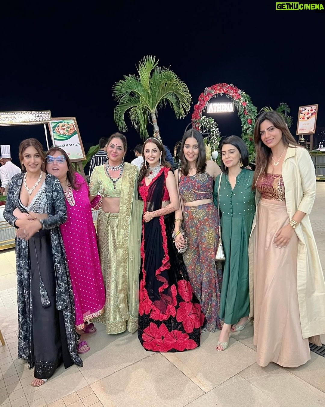Mrinal Deshraj Instagram - ABUNDANCE OF BLESSINGS, HEALTH, LOVE AND EXCITEMENT TO SHRENU AND AKSHAY! ♥️ : I know we missed the events of Baroda but I am thrilled to attend last night’s reception of Shrenu and Akshay. I am glad I got to meet everyone and I wish nothing but the best for this new chapter in my darling Shrenu and Akshay’s lives♥️ : Styled by @krishi1606 Outfit @gunninaa15official Accessories @rimayu07 : #reception #wedding#happiness #madeforeachother #happy #couple # love #friends #mreenaldeshraj #mreedaazle ♥️