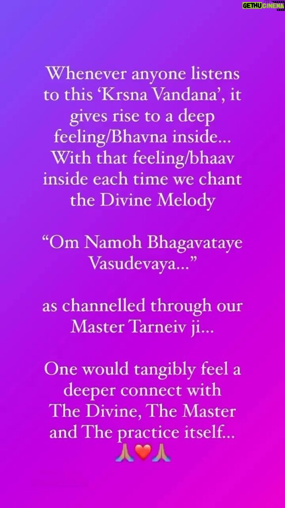 Mugdha Godse Instagram - With Grace of my Master… 🙏🏽❤🙏🏽 Whenever anyone listens to this Krsna Vandana, it gives rise to a deep feeling/Bhavna inside... We hold onto that feeling/bhaav and chant the Divine Melody “Om Namoh Bhagavataye Vasudevaya…” as channelled through our beloved Master ‘Tarneiv ji…’ One would tangibly feel a much deeper connect with the Divine, The Master and The practice itself… 🙏🏽🙏🏽🙏🏽 All Audio links for Krsna Vandana are in bio… 🙏🏽❤