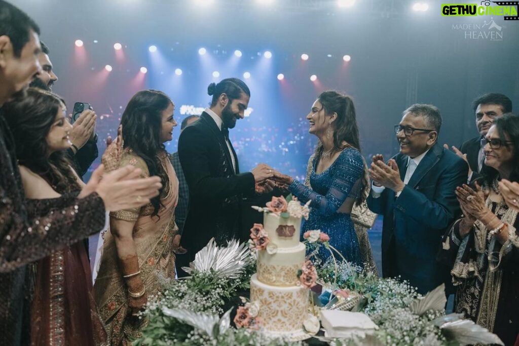 Mukti Mohan Instagram - Unforgettable night ⚡ #KunalKoMiliMukti Captured by @themadeinheaven Styled by @shreyandurjastyle @shrey_vaishnav_ @urja__amin Thank you my special @tarannum1976 for giving me the cake we will remember for the rest of our lives. @thatlittlepatisserie big love. Host : @djhimanisingh Mukti - Outfit @isabydollywahal Fine Jewellery @shealuxejewels Shoes @fizzygoblet Makeup @ritickasjalan Hair @dwyessh_hairwizard @aaliyahussainhairmakeupcreator Kunal - Tux by Mux Shoes @lussolifestyleofficial Hmu @nayanhair