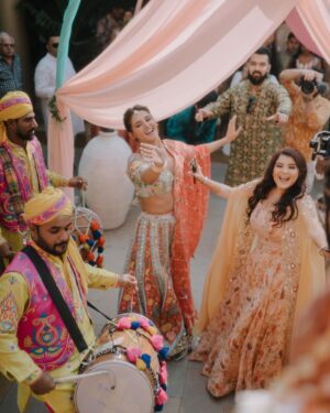 Mukti Mohan Instagram - 🤍✨

Captured by @themadeinheaven 
Styled by @shreyandurjastyle @shrey_vaishnav_ @urja__amin 

Outfits : Custom @kalkifashion 

Mukti : 
Jewellery @tonoto.in 
Shoes @fizzygoblet 
Hair @dwyessh_hairwizard @aaliyahussainhairmakeupcreator 
Make up @ritickasjalan 

Host: @djhimanisingh 

Kunal : 
Shoes @nauvab.co 
HMU @nayanhair