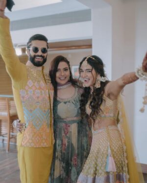 Mukti Mohan Instagram - 🤍✨

Captured by @themadeinheaven 
Styled by @shreyandurjastyle @shrey_vaishnav_ @urja__amin 

Outfits : Custom @kalkifashion 

Mukti : 
Jewellery @tonoto.in 
Shoes @fizzygoblet 
Hair @dwyessh_hairwizard @aaliyahussainhairmakeupcreator 
Make up @ritickasjalan 

Host: @djhimanisingh 

Kunal : 
Shoes @nauvab.co 
HMU @nayanhair