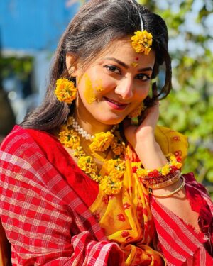 Nabanita Malakar Instagram - 💛#Ragini

@sunbanglaofficial  @svfsocial 
#roopsagoremonermanush #ragini #newlook #sunbangla #svf 
#trending #trendingreels #trendingsongs #trend #instagram #instagood #instadaily #nabanitamalakar #nabanitamalakar09 #nabanitamalakarofficial #nabanitamalakardoyel