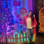 Naina Ganguly Instagram – Christmas isn’t just a day, it’s a frame of mind.❤️
A Christmas Evening Well spent. 🎄🎅⭐️