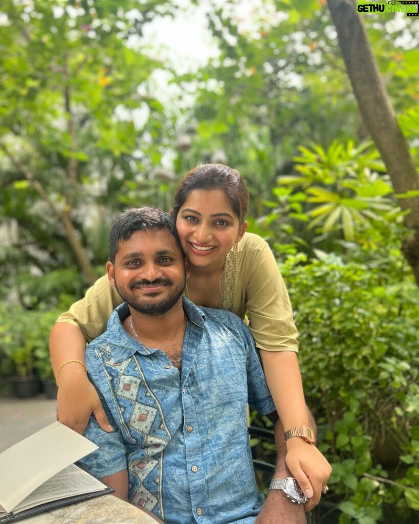 Nakshathra Nagesh Instagram - The best gift my parents gave me. My biggest blessing. My Anna ❤️ Happy birthday to the most hardworking and thoughtful person ever. I love you Anna ❤️ wishing you loads of good health and happiness. Happy birthday Anna! @nakhuln
