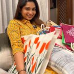 Nakshathra Nagesh Instagram – Perfect pocketfriendly and useful gifting options for this Deepavali ❤️ do check out @ecotrendbags today. I absolutely love shopping from them! Amazing quality, beautiful designs and prompt delivery. @ecotrendbags