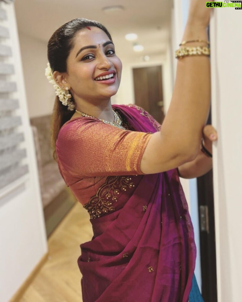 Nakshathra Nagesh Instagram - Realised I didn’t upload the look only now! 🙈 sorry #Navaratri2023