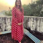Nakshathra Nagesh Instagram – The most perfect and comfortable cotton anarkali ever! Thank you @vintageclosetofkamali for making my Diwali so beautiful ❤️