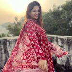 Nakshathra Nagesh Instagram – The most perfect and comfortable cotton anarkali ever! Thank you @vintageclosetofkamali for making my Diwali so beautiful ❤️