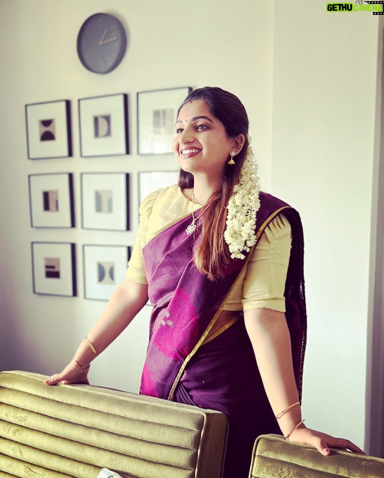 Nakshathra Nagesh Instagram - Avasara #Navaratri2023 look!