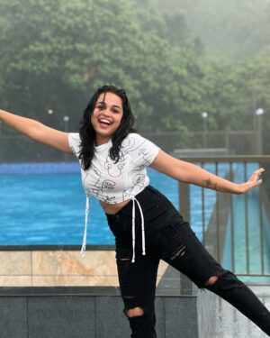 Nakshatra Murthy Instagram - Anyone who said sunshine ☀️ brings happiness….has never danced in the Rain ☔️ 
……
#nakshatramurthy