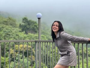 Nakshatra Murthy Instagram - My soul longs for deep forest greens 🌳 , grey laced sky …foggy wisps travelling by . 
…..
Happy soul 🧿☔️ 
Shot by my husband @vijayviruz 😘 
……….
#nature #mist #fog  #cynefin #nakshatramurthy