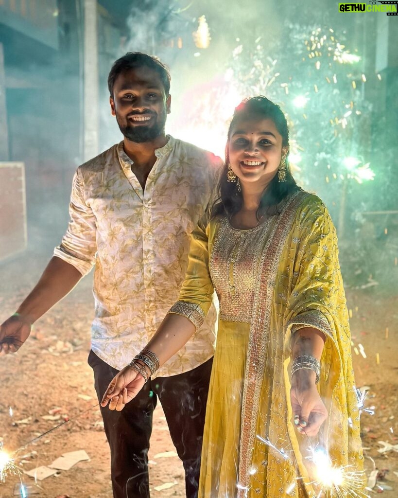Nakshatra Murthy Instagram - Most beautiful diwali 🪔 🧿 With @vijayviruz 🦌