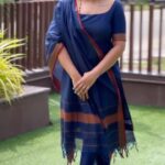 Nakshatra Murthy Instagram - Celebrating this diwali with @officialvkc Their trade mark festive footwear are really good and comfortable too . Check their latest collections ❤️ ….. #VKC #VKCPride #IndiasPrideMyPride #CelebrateHardWork and #Celebratediwaliwithpride #tamilnadu