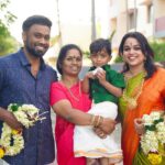 Nakshatra Murthy Instagram - Kudumbam ❤️🧿 … Pc @hey_udhai