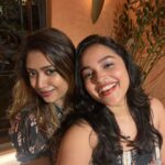 Nakshatra Murthy Instagram - Gathered around a table , storied are shared,,, memories are created & friendship is abundantly grown 🌃 ! And how could we miss the Mother Nature blessing us with an incredible night with rain and thunder!!! . Location @ignna.chennai Loved the ambiance 🪻